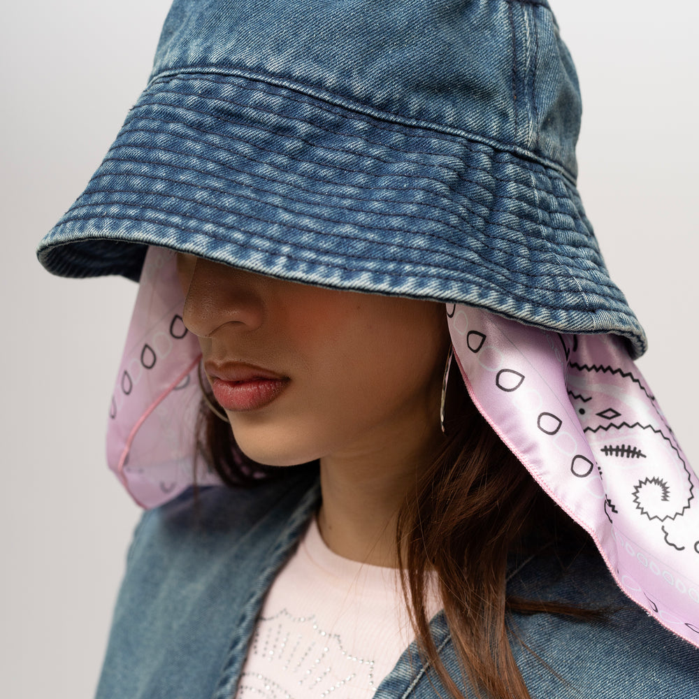 BLUE DENIM BUCKET HAT