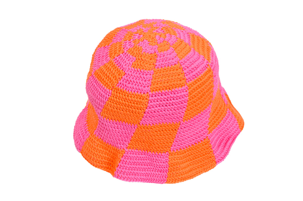 GROOVY BUCKET HAT