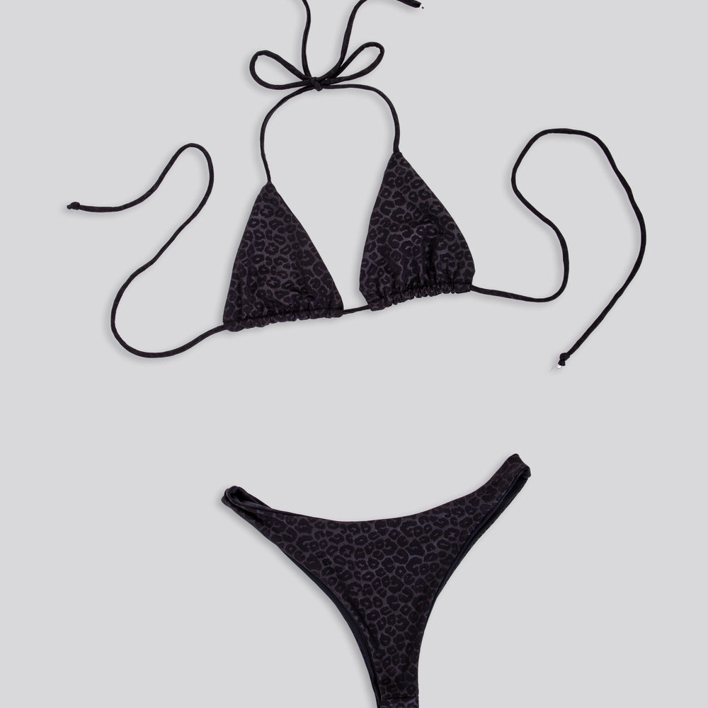 
                      
                        W LEOPARD BIKINI TOP
                      
                    